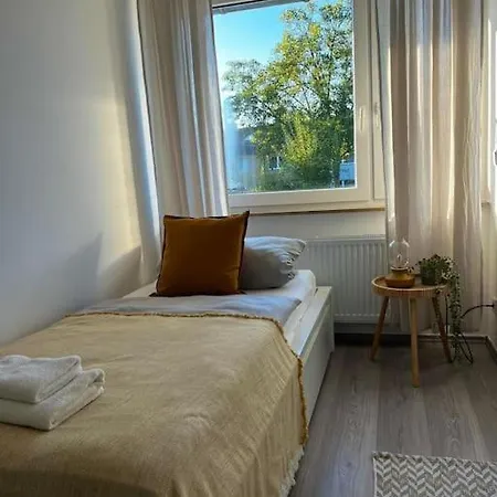 Daire Gemuetliche Nahe Messe Und Flughafen