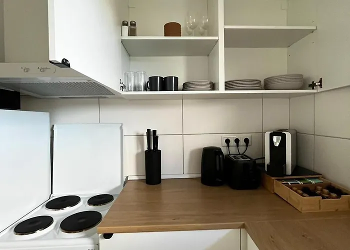 Gemuetliche Nahe Messe Und Flughafen *